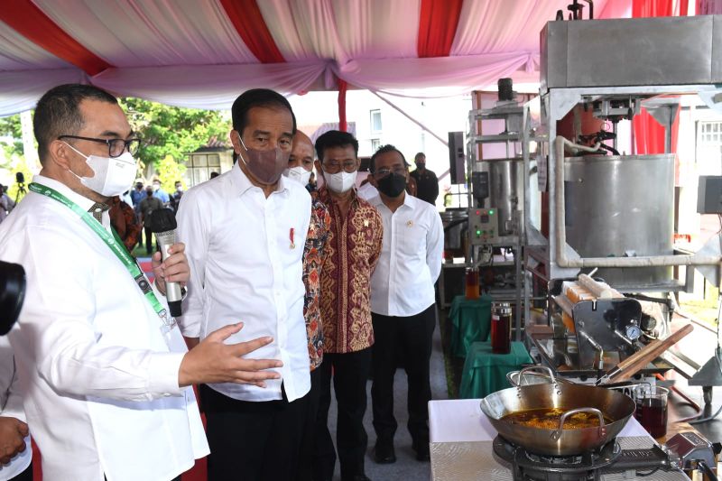 Harga BBM jenis pertalite hasil subsidi dari APBN, kata Presiden Jokowi
