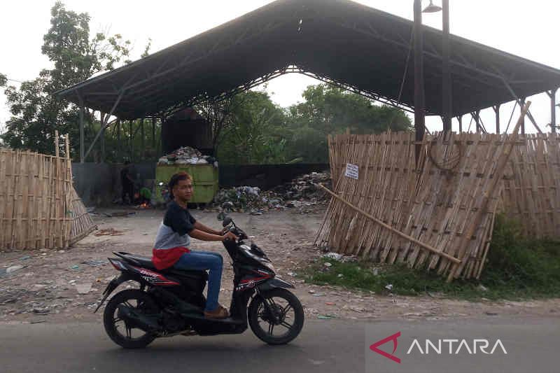 DLH Cirebon masih kekurangan armada pengangkut sampah