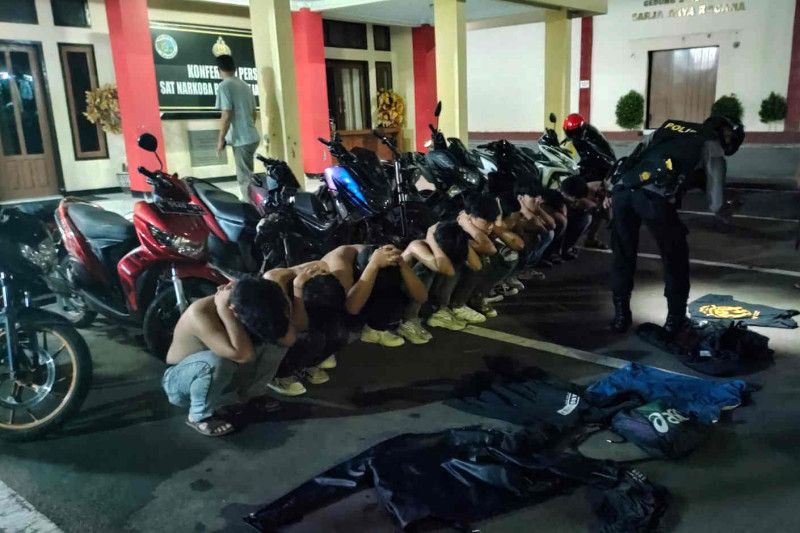 Polisi ciduk 16 anggota geng motor resahkan warga Majalengka