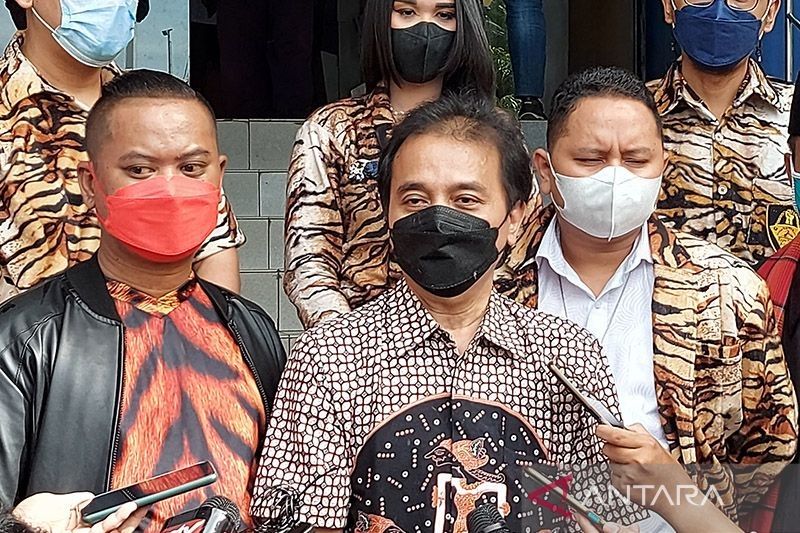 Roy Suryo Penuhi Panggilan Polda Terkait Perkara Meme Candi Borobudur