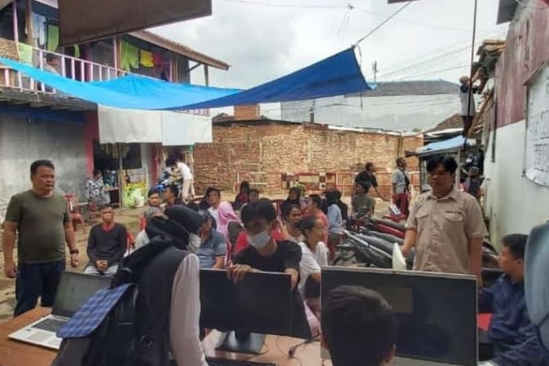 Pemkab layani administrasi kependudukan warga Garut korban banjir