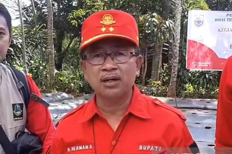 Bupati Cianjur akan copot jabatan kepala sekolah terbukti sering bolos