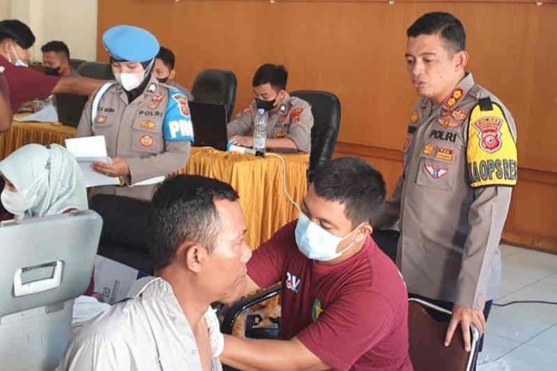 Kejar target, Polres Majalengka lakukan percepatan vaksinasi COVID-19