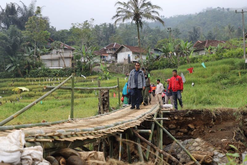 Pemkab siapkan lahan untuk relokasi warga korban banjir di Garut