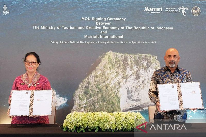 Kemenparekraf kerja sama pariwisata dengan wakil Marriot Internasional