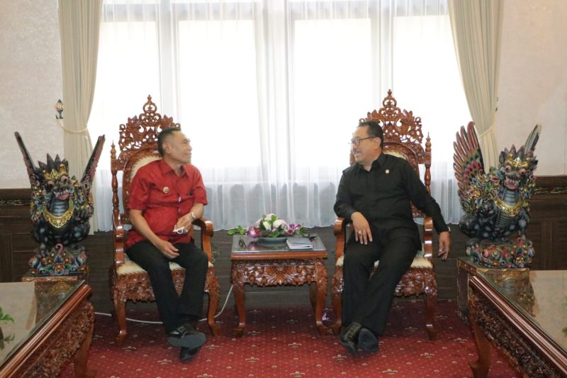 Bupati Ende jalin kerja sama kembangkan pariwisata dengan Bali