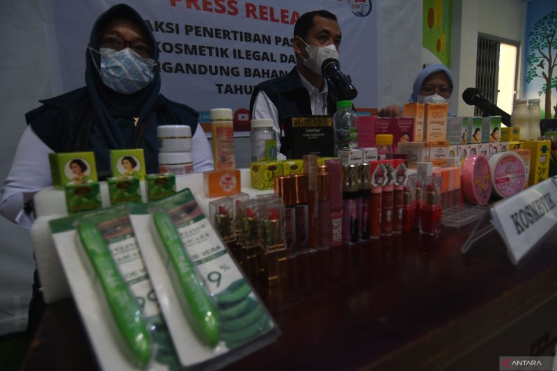 Penertiban Pasar Dari Kosmetik Ilegal