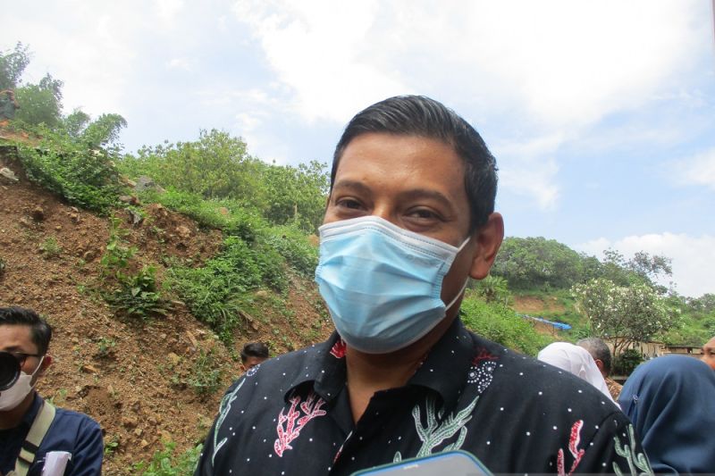 Yatim piatu akibat COVID-19 di Kota Kediri dapat bantuan beasiswa