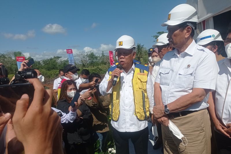 Luhut : Waktu tempuh Jakarta-Tanjung Lesung kini dua jam