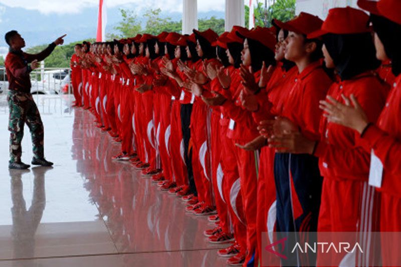 Latihan Paskibra Sulbar