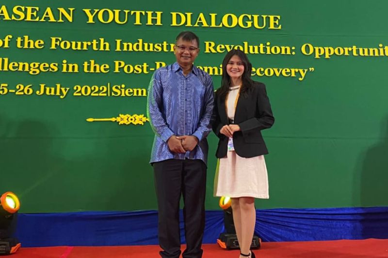 Mahasiswa Universitas Jember mewakili Indonesia di ASEAN Dialogue