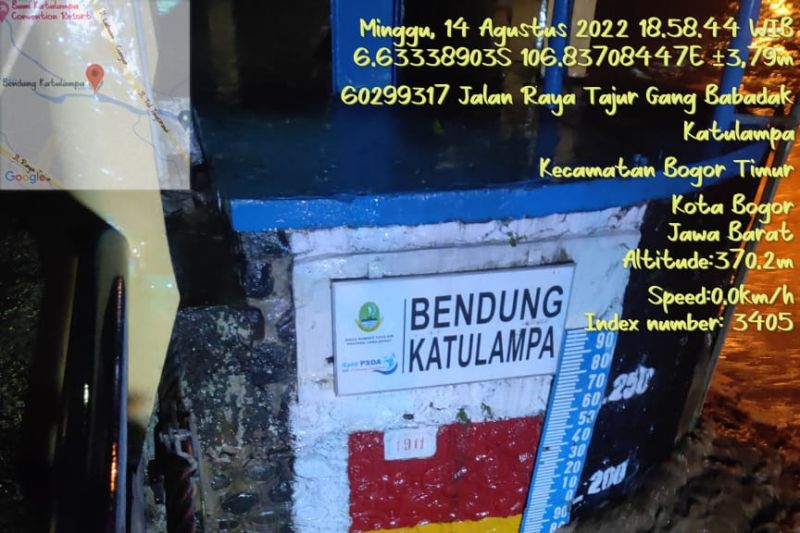 Bendung Katulampa Bogor siaga 2 malam ini