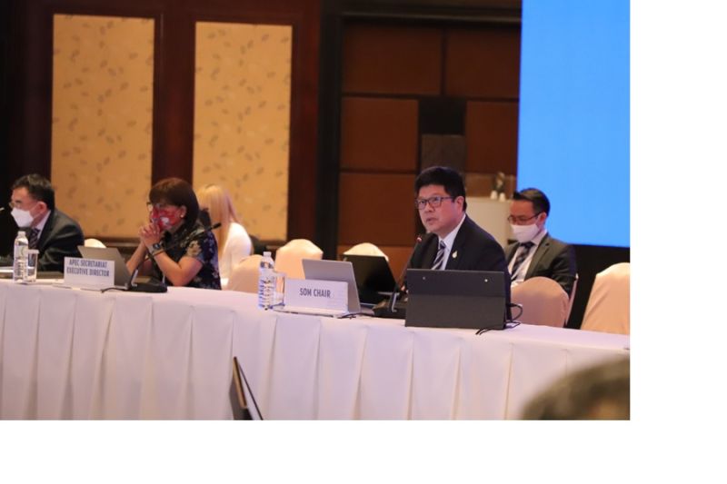 APEC officials seek to dispel uncertainty and build resilience