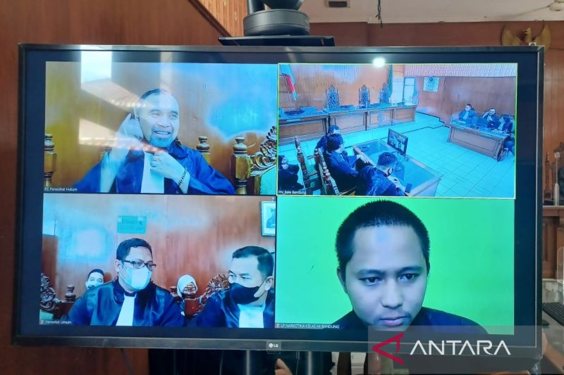 Hakim PN Bale Bandung tolak eksepsi terdakwa Doni Salmanan