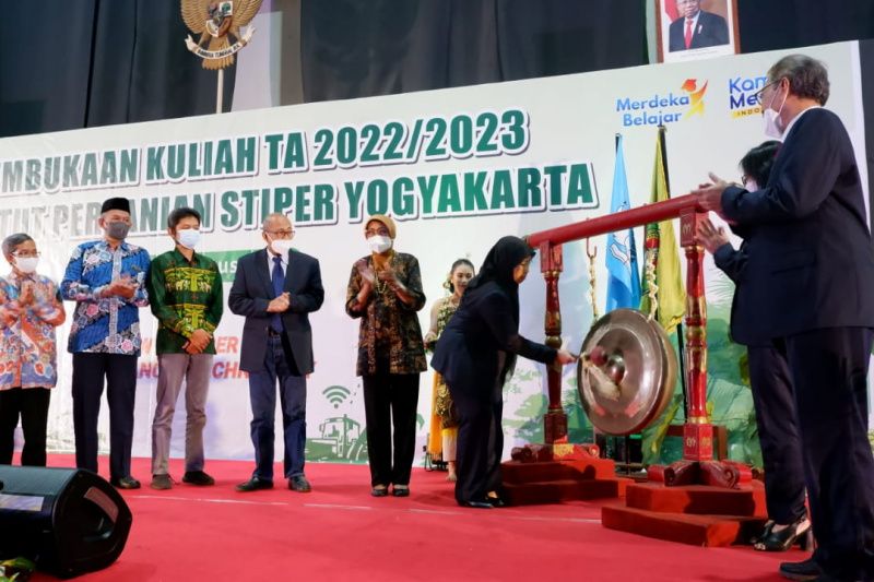 Pemerintah Fasilitasi Instiper Didik 60 Mahasiswa Baru Berkompetensi ...