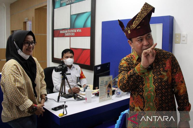 Stafsus Kemenkumham tinjau pelayanan Kantor Imigrasi Dumai