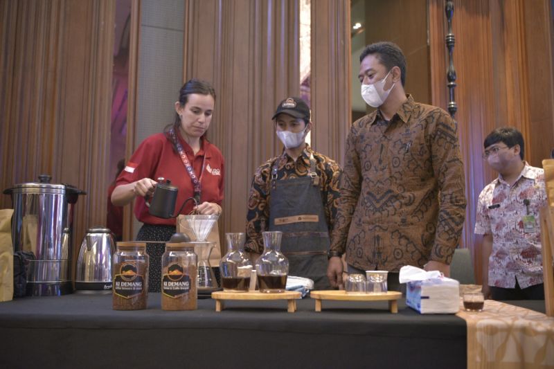 Dodol dan kopi dipromosikan dalam Mayors Retreat U20 di Bogor