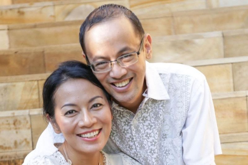 Reza Gunawan, suami Dee Lestari, meninggal dunia