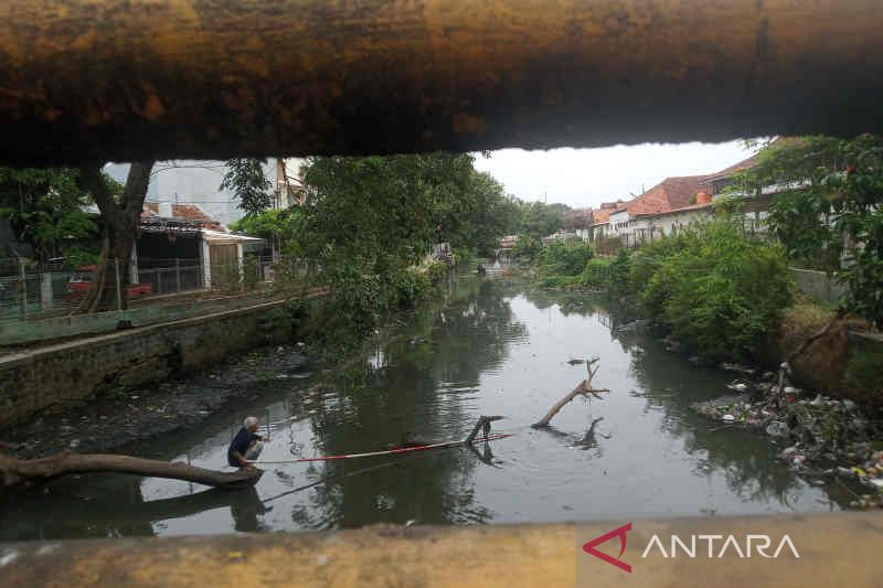Sungai di Cirebon penyumbang terbesar pencemaran lingkungan