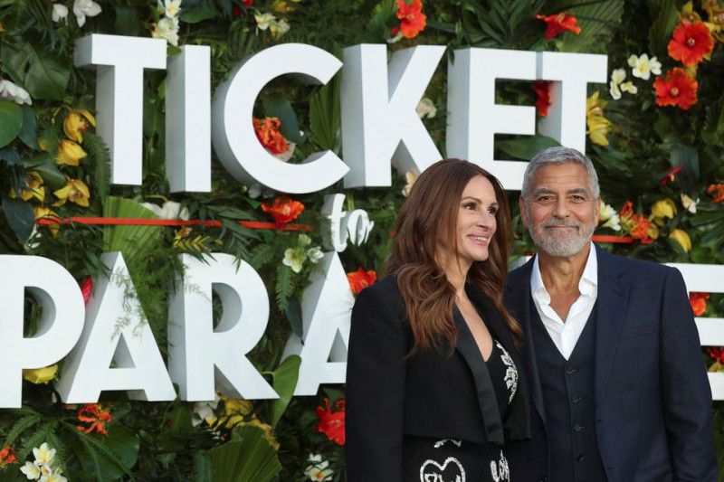 George Clooney dan Julia Roberts adu akting di “Ticket to Paradise”