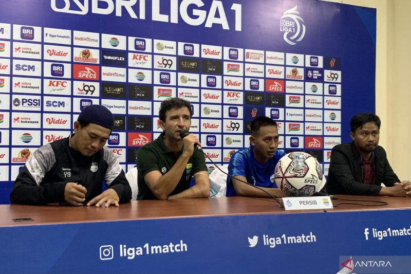 Luis Milla: Beckham Putra kunci Persib balikkan keadaan atas Arema