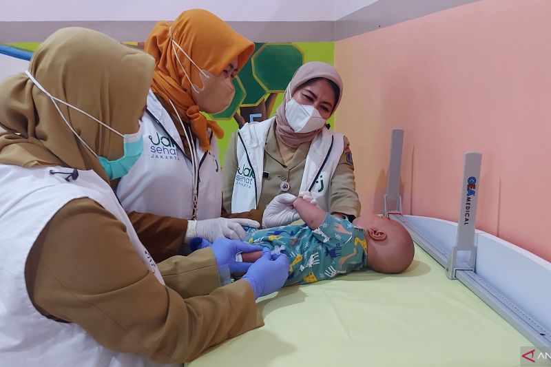 Jakarta Barat perkuat imun bayi agar terhindar pneumonia
