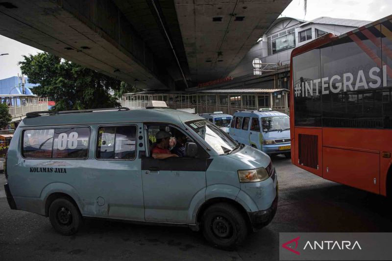 Public transport development in cities showing positive results: govt – ANTARA News