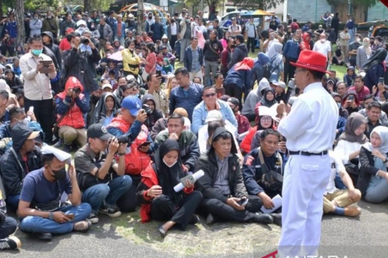 Pemkab Cianjur berikan bantuan langsung tunai kepada 1.509 pelaku pariwisata