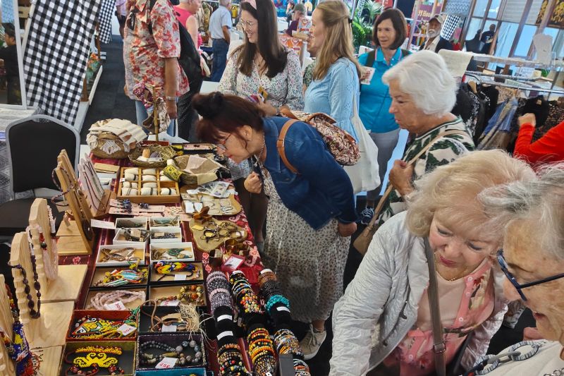 Door Pertamina gesteunde MSME’s trekken menigten aan op Tong Tong Fair