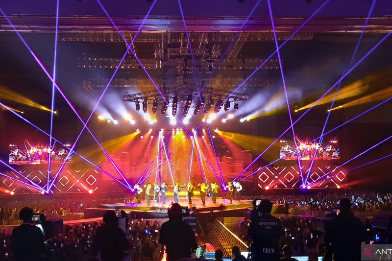 Spektrum - Kembalinya Super Junior ke Indonesia lewat 