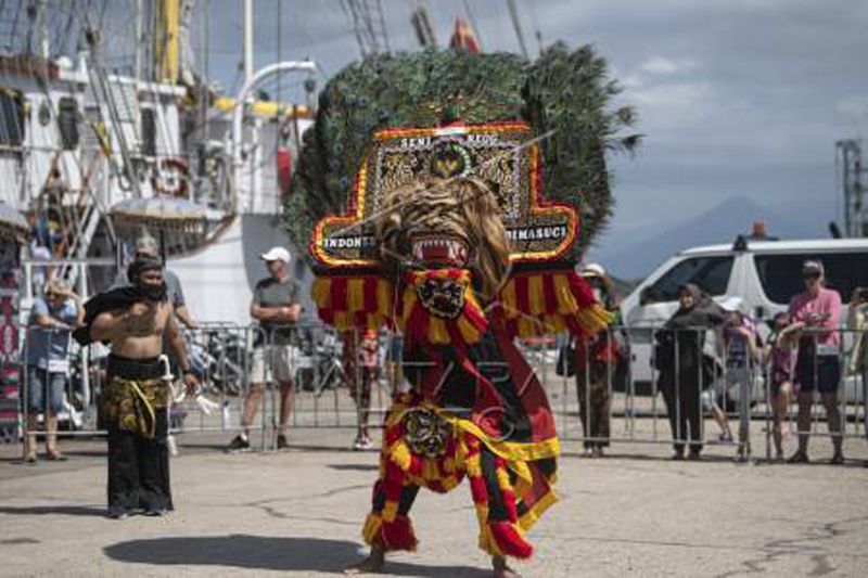 Open Ship KRI Bima Suci di Cairns Australia