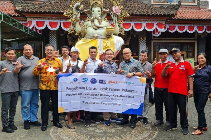 IPB untuk Literasi Seratus Perpustakaan Desa sasar Bali