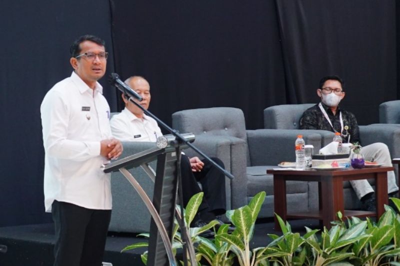 Aturan menyiapkan jabatan kepemimpinan birokrasi dibahas Pemkab Garut