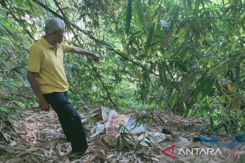 Jasad nenek ditemukan Polres Cianjur tersangkut di rumpun bambu