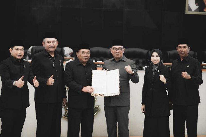 Perda APBD Perubahan Jawa Barat tahun 2022 resmi disahkan