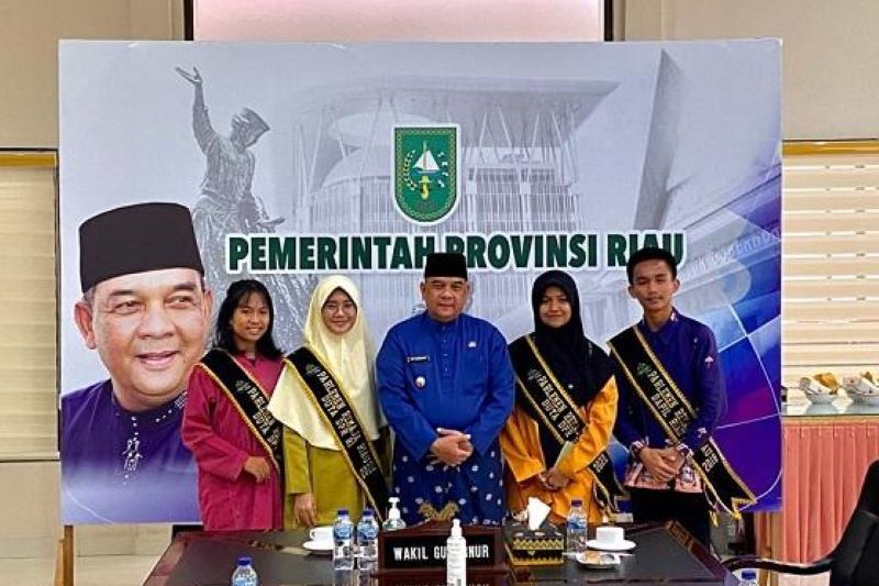 Siswi MAN 1 Pekanbaru ikuti ajang Parlemen Remaja 2022 di Bogor