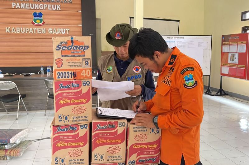 Tanggap darurat bencana banjir dan longsor di Garut diperpanjang