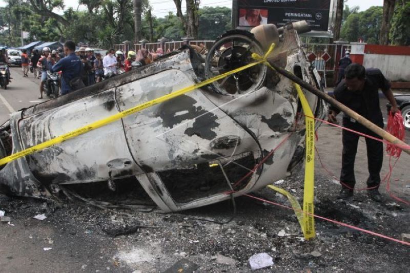 Suasana pasca-kerusuhan di Stadion Kanjuruhan Malang