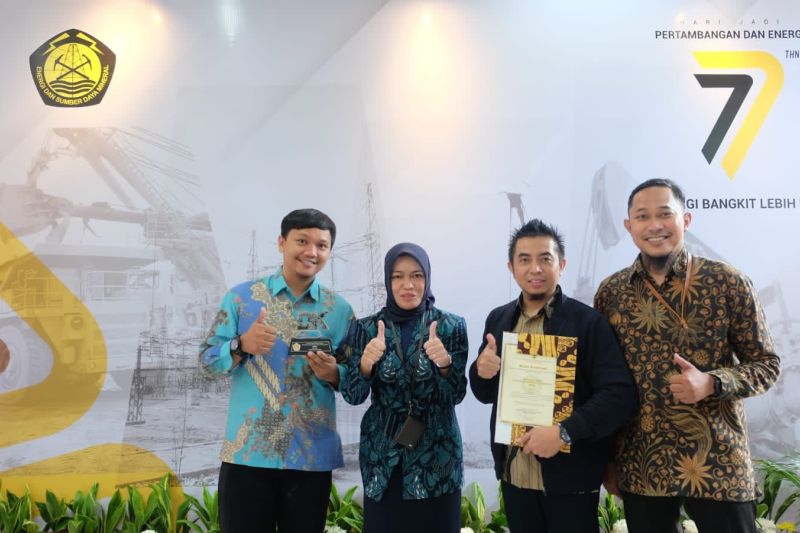 Pertagas Dapat Penghargaan Dharma Karya Dari Kementerian ESDM - ANTARA News