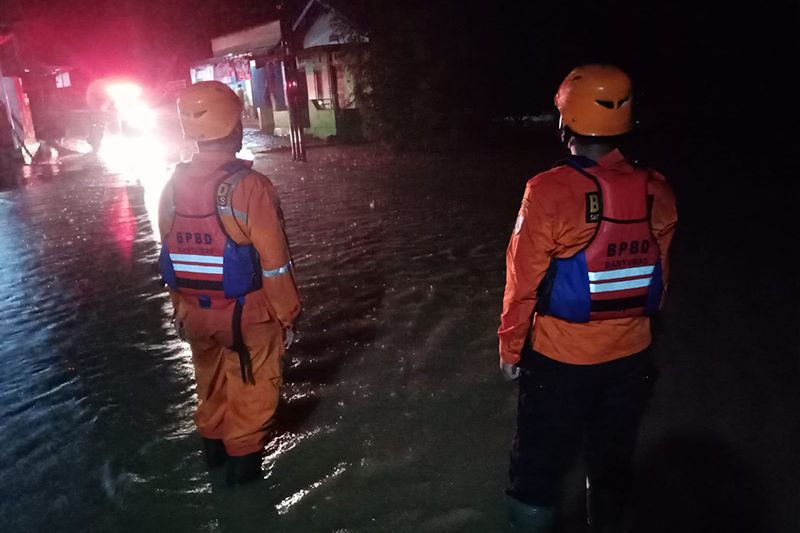 BPBD Banyumas Lakukan Asesmen Terhadap Bencana Banjir-longsor - ANTARA News