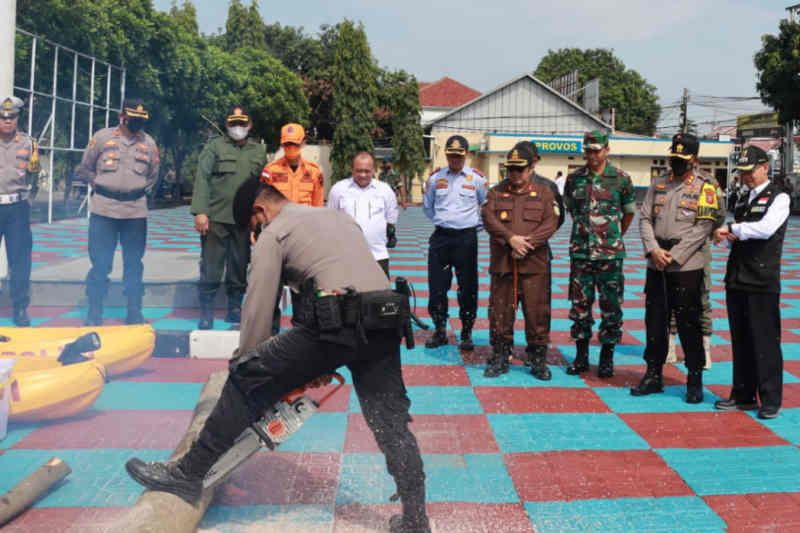 Antisipasi bencana alam, Polres Majalengka siagakan anggota