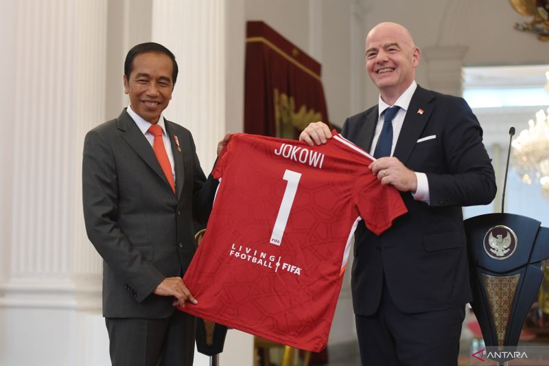 FIFA ucapkan terima kasih kepada Presiden Jokowi dan Ketum PSSI Erick Thohir
