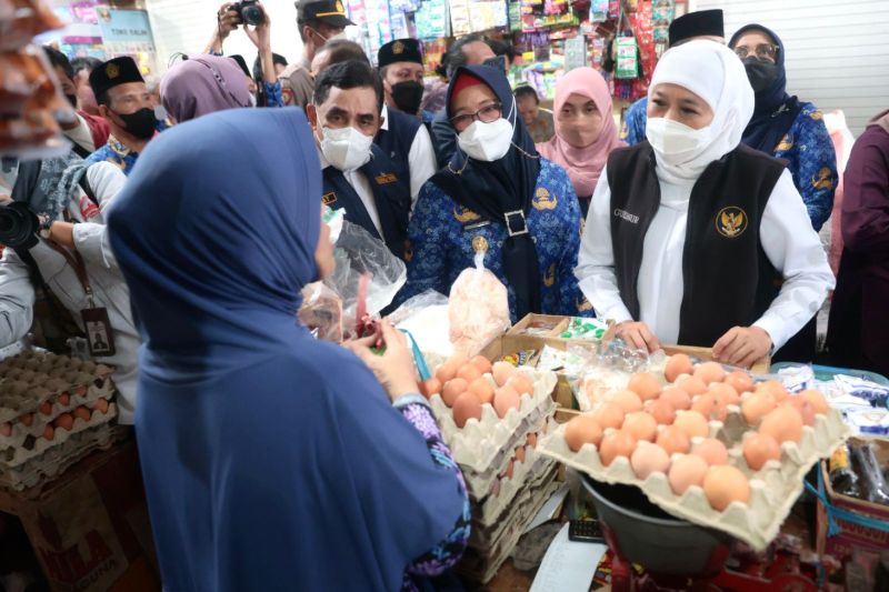 Gubernur Jatim ajak pemkab kendalikan inflasi jaga daya beli