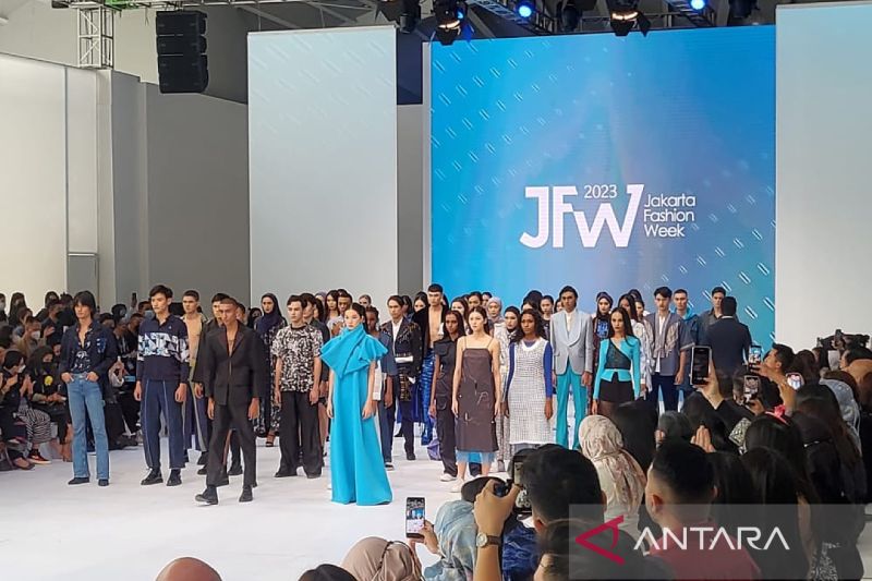 Jakarta Fashion Week 2023 dimulai hari ini di Pondok Indah Mall