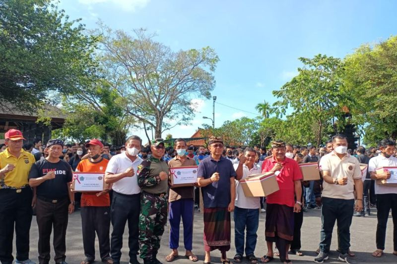 Pemerintah Denpasar, TNI, Polri bersihkan mangrove jelang KTT G20