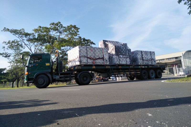 Logistik WSBK Mandalika 2022 tiba di Lombok