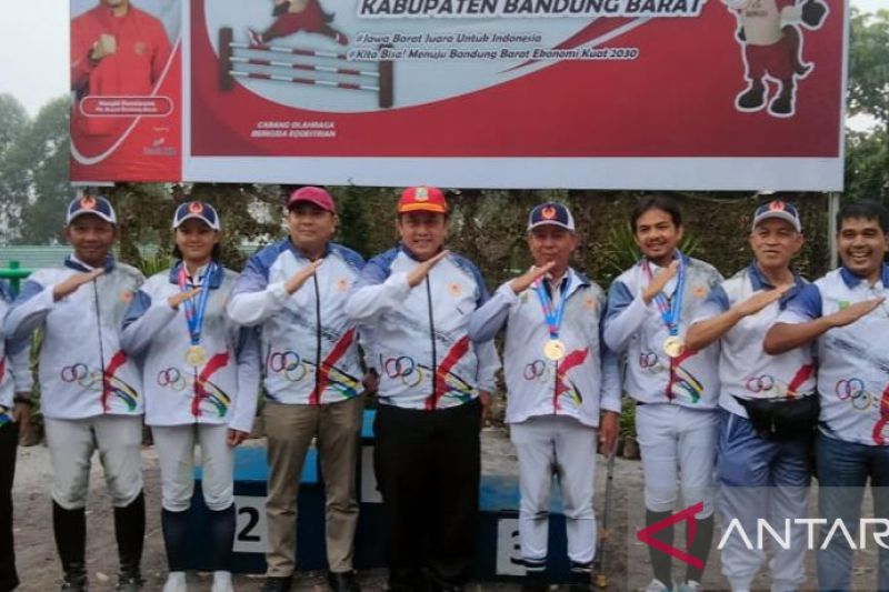 Porprov Jabar - Medali emas pertama untuk Kabupaten Bekasi disumbang atlet berkuda