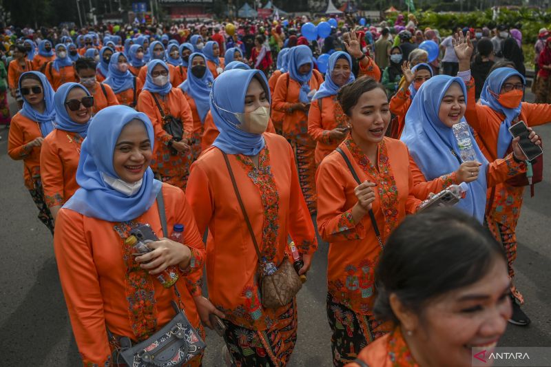 Kampanye Gerakan Kebaya Goes To UNESCO - ANTARA News