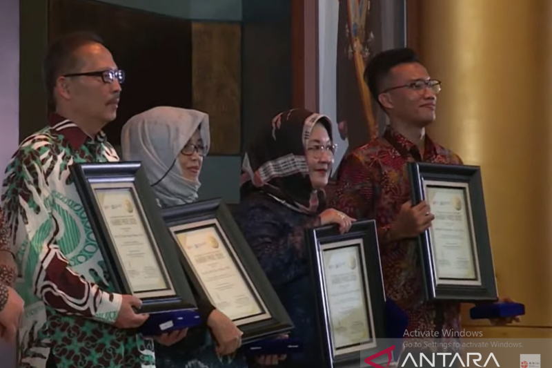 4 ilmuwan terima Anugerah Habibie Prize 2022