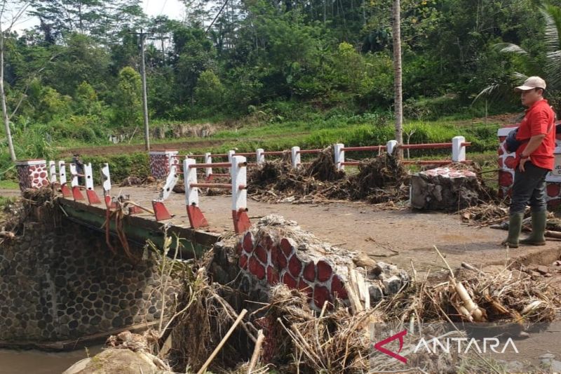 Cianjur alokasikan dana Rp2 miliar guna bangun jembatan